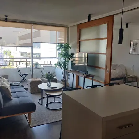 5-Guest Apt Providencia Heart Of City
